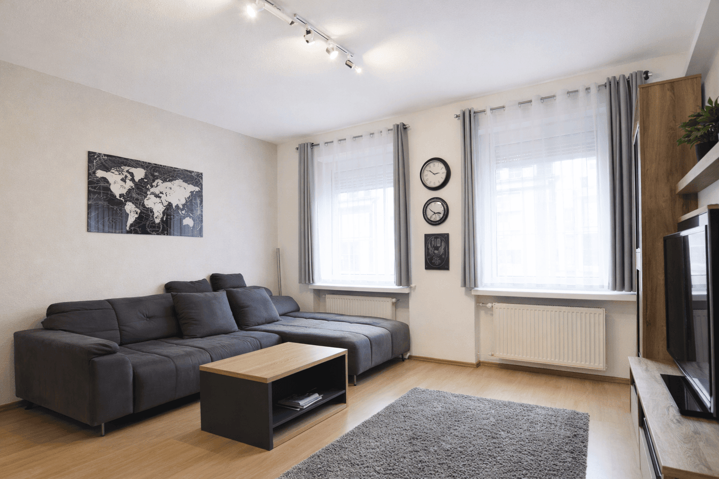 RESERVIERT! Vollständig leerstehendes Mehrfamilienhaus mit 3 Einheiten und Entwicklungspotenzial, 69124 Heidelberg (Kirchheim Pfaffengrund)