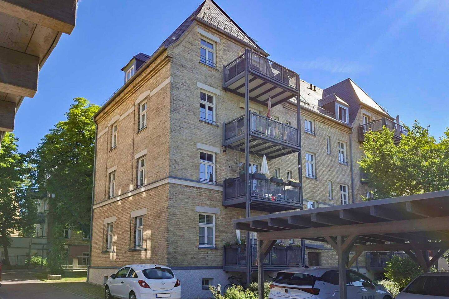 Hochwertige 2-Zimmer-Wohnung im historischen Proviantbachquartier – Balkon, Carport, 86153 Augsburg (Innenstadt)