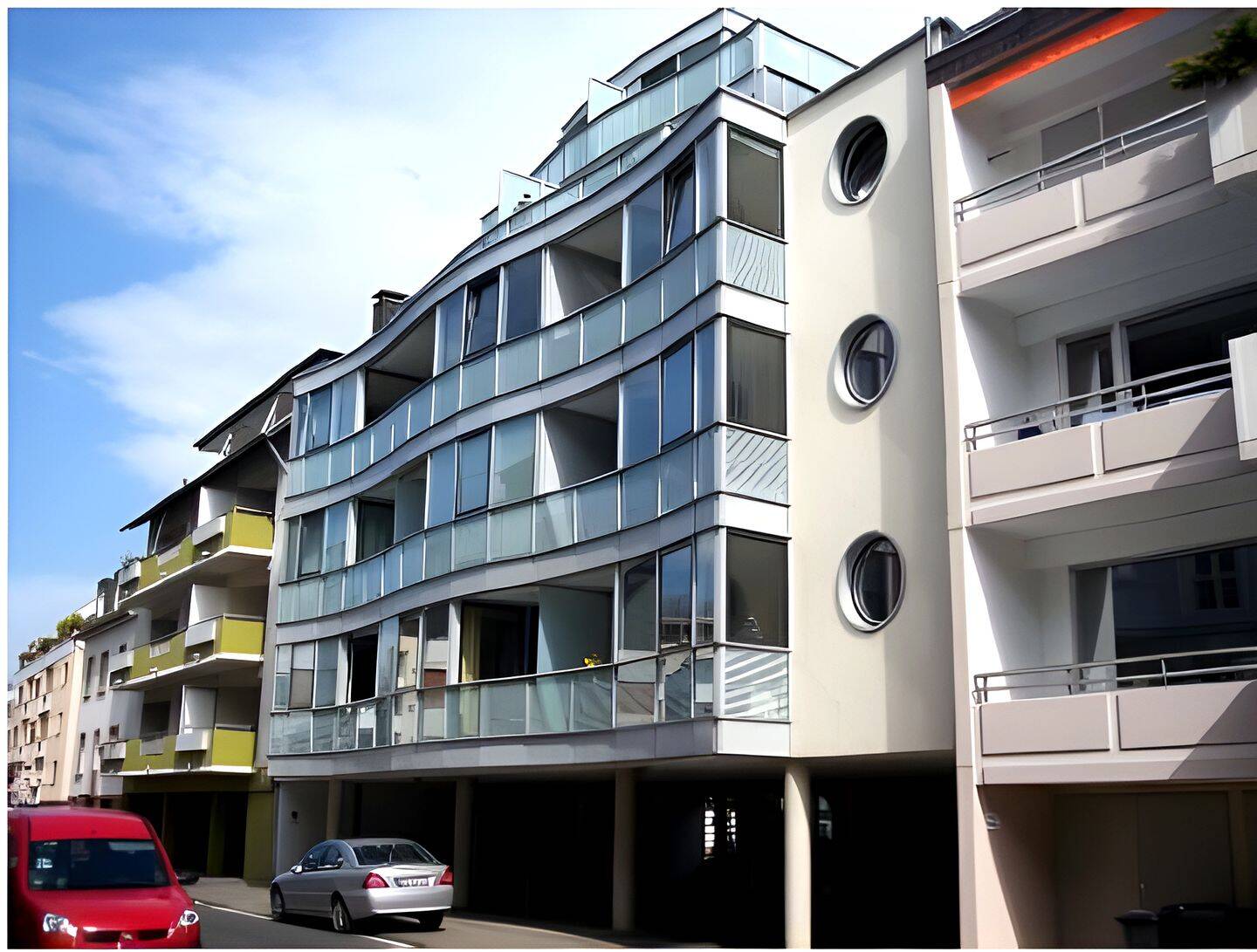 Stilvolle, geräumige 3-Zimmer-Wohnung mit Balkon und Einbauküche in Bonn-Beuel, 53225 Bonn (Beuel Geislar Schwarzrheindorf Vilich Vilich-Rheindorf)