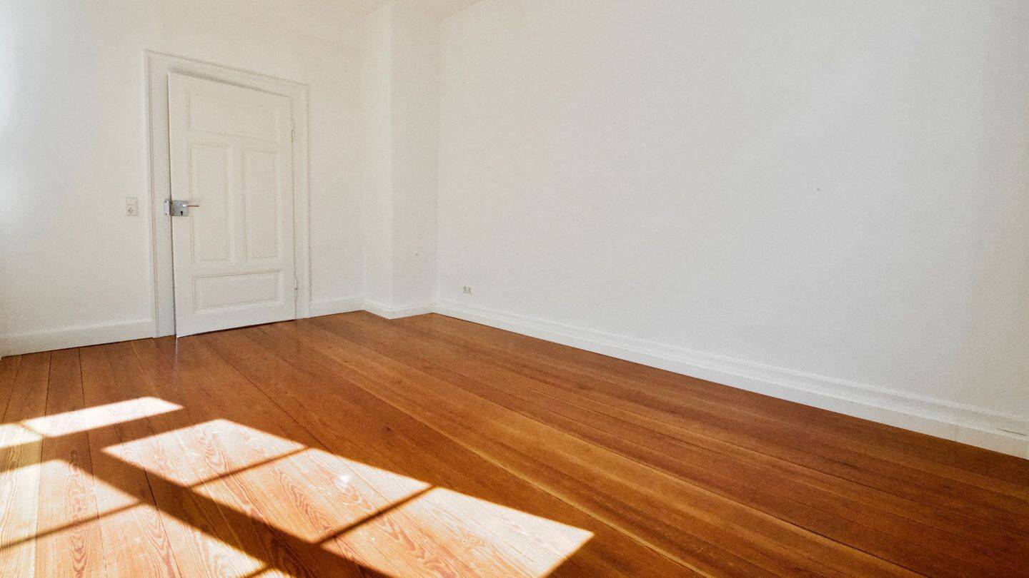 Helle 1,5-Zimmer-Stadtwohnung, 79098 Freiburg im Breisgau (Altstadt Neuburg Oberau)