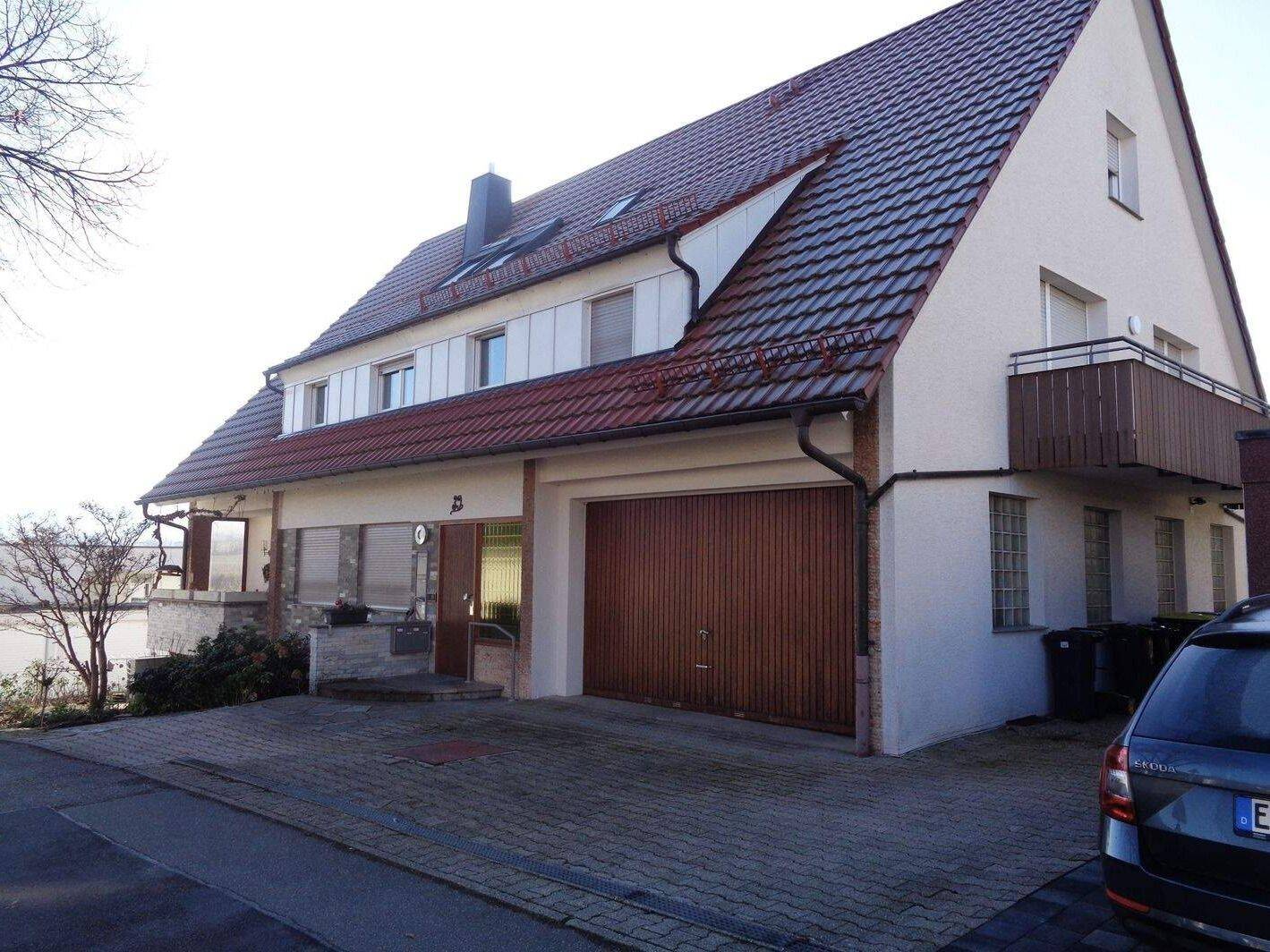 8 -10 Gehminuten zur S- Bahn. Helle, ruhige 2 Zi – Wohnung im 1. OG in Weinstadt – Endersbach, 71384 Weinstadt