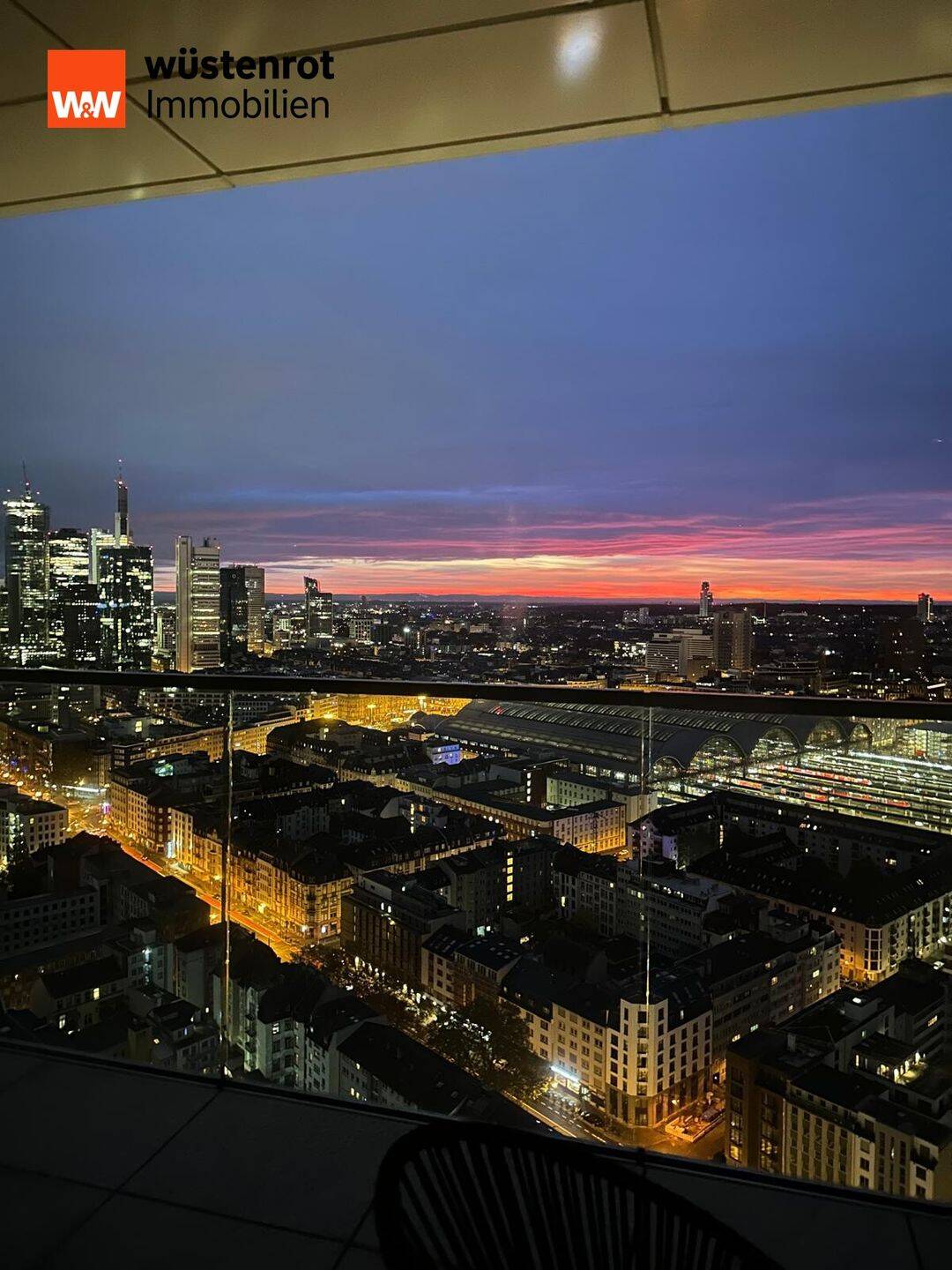 Exklusives Skyline-Apartment im Grand Tower Frankfurt, 60327 Frankfurt am Main (Gallus Gutleutviertel Westend-Süd)