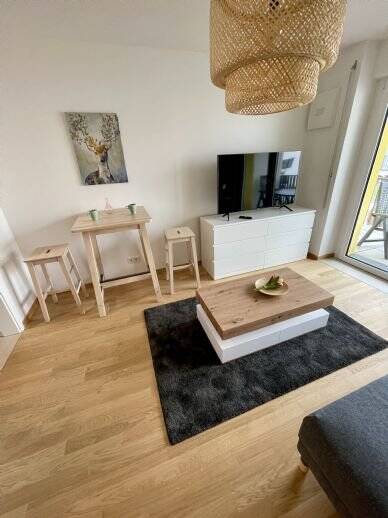 Modernes neues voll möbliertes Appartement in Toplage Pauschalmiete inkl. Strom Heizung etc., 93047 Regensburg (Innenstadt Kasernenviertel Ostenviertel Westenviertel)