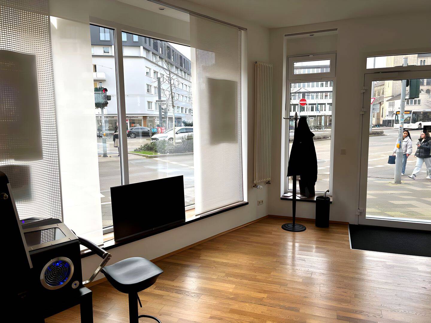 Top Lage! WG´s, Kreative, aufgepasst! Wohnen und arbeiten an der Moltkestraße, 40479 Düsseldorf (Derendorf Pempelfort)
