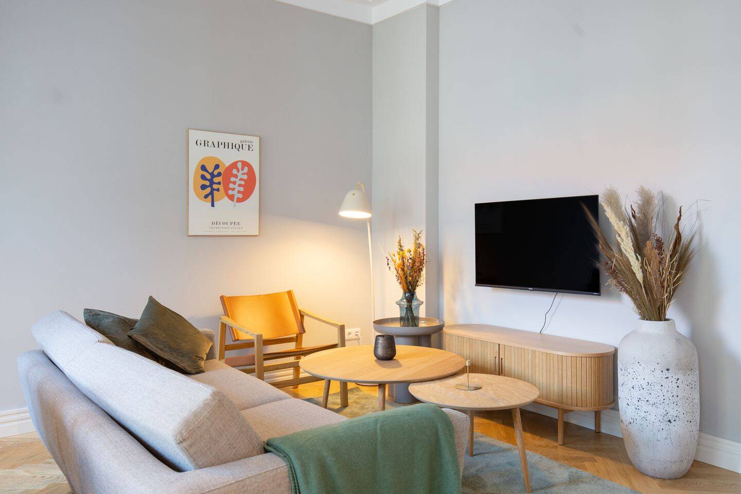 Exklusiv möbliertes 2-Zimmer City-Apartment an der Mediaspree, 10245 Berlin (Friedrichshain-Kreuzberg Friedrichshain)