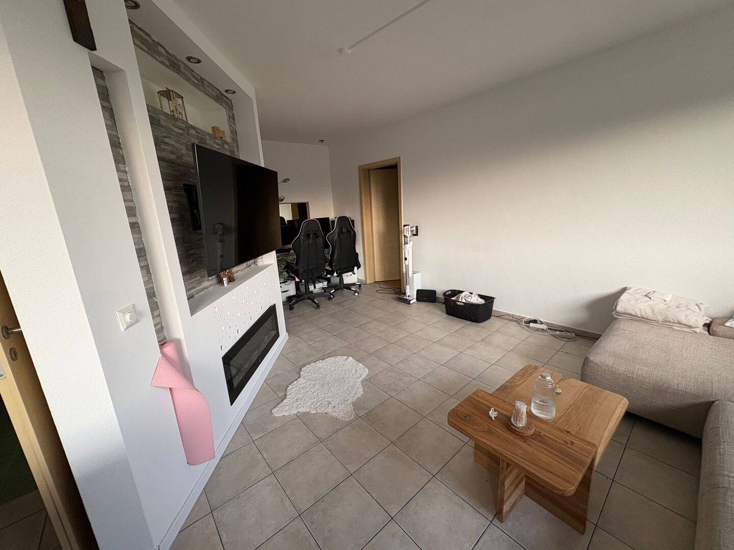 Nachmieter gesucht gür die 2 zimmer Wohnung in Feldmoching einzug am 24.06 oder 01.07, 80995 München (Allach-Untermenzing Feldmoching-Hasenbergl Moosach)
