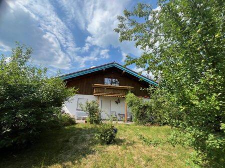 Einfamilienhaus in zentraler Lage von Marquartstein, 83250 Marquartstein