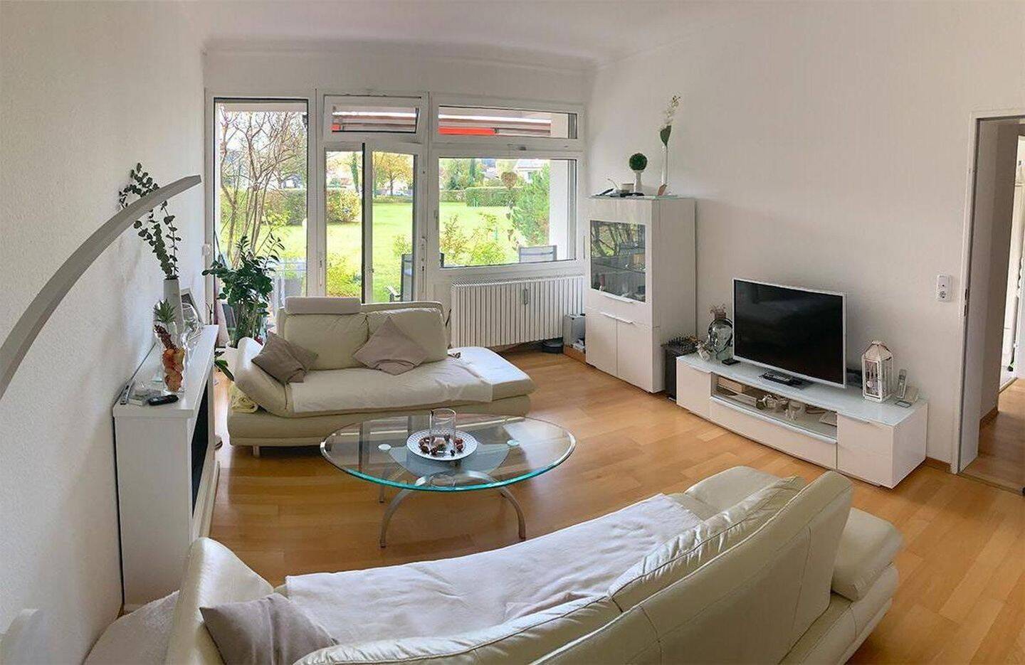 Helle 2-Zimmer Terrassen-Wohnung in sonniger SW-Lage vor weitläufiger Grünanlage, 82538 Geretsried