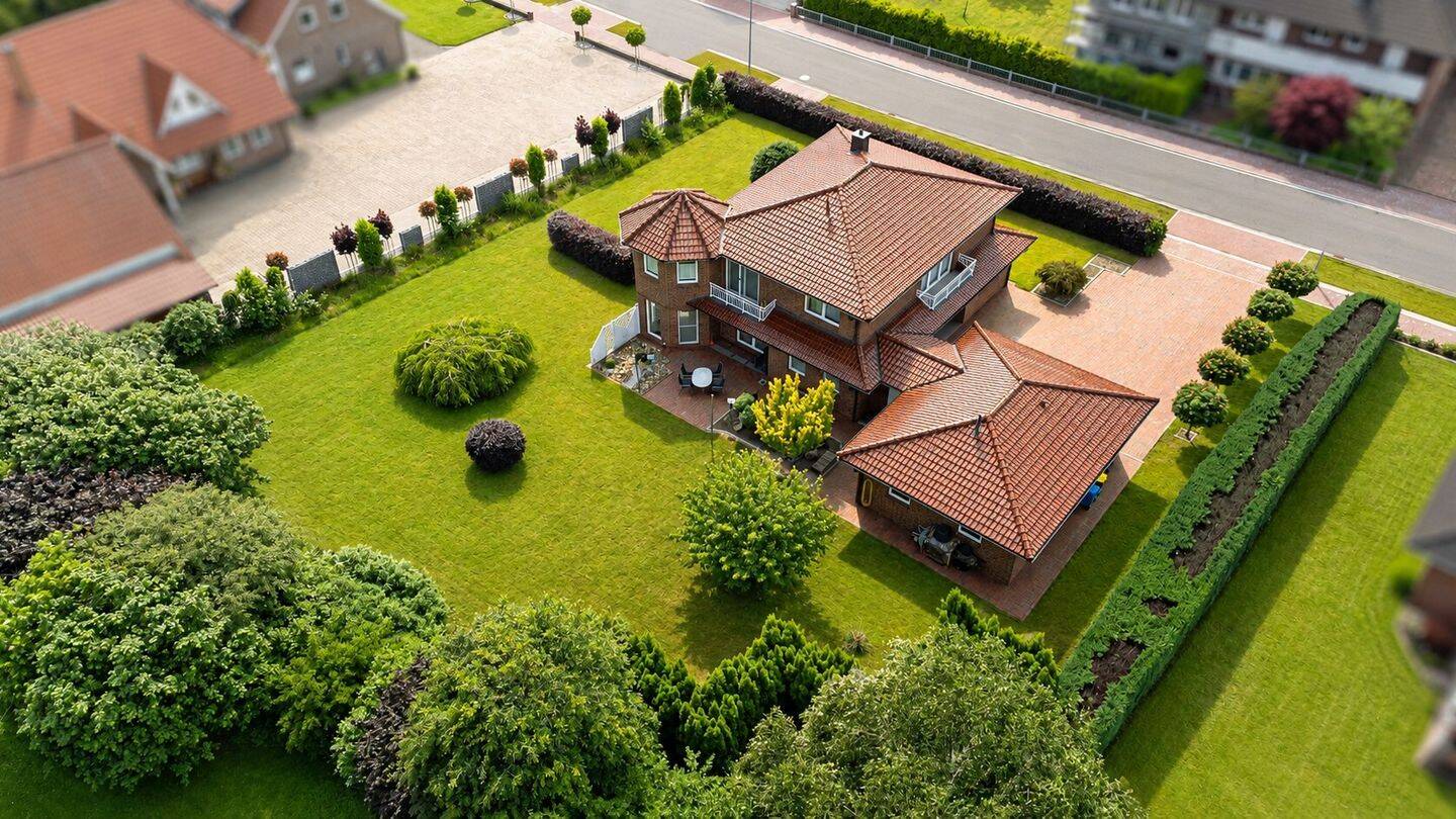Hochwertige Bauqualität, außergewöhnliche Architektur – Ihr neues Familienparadies in Bösel, 26219 Bösel