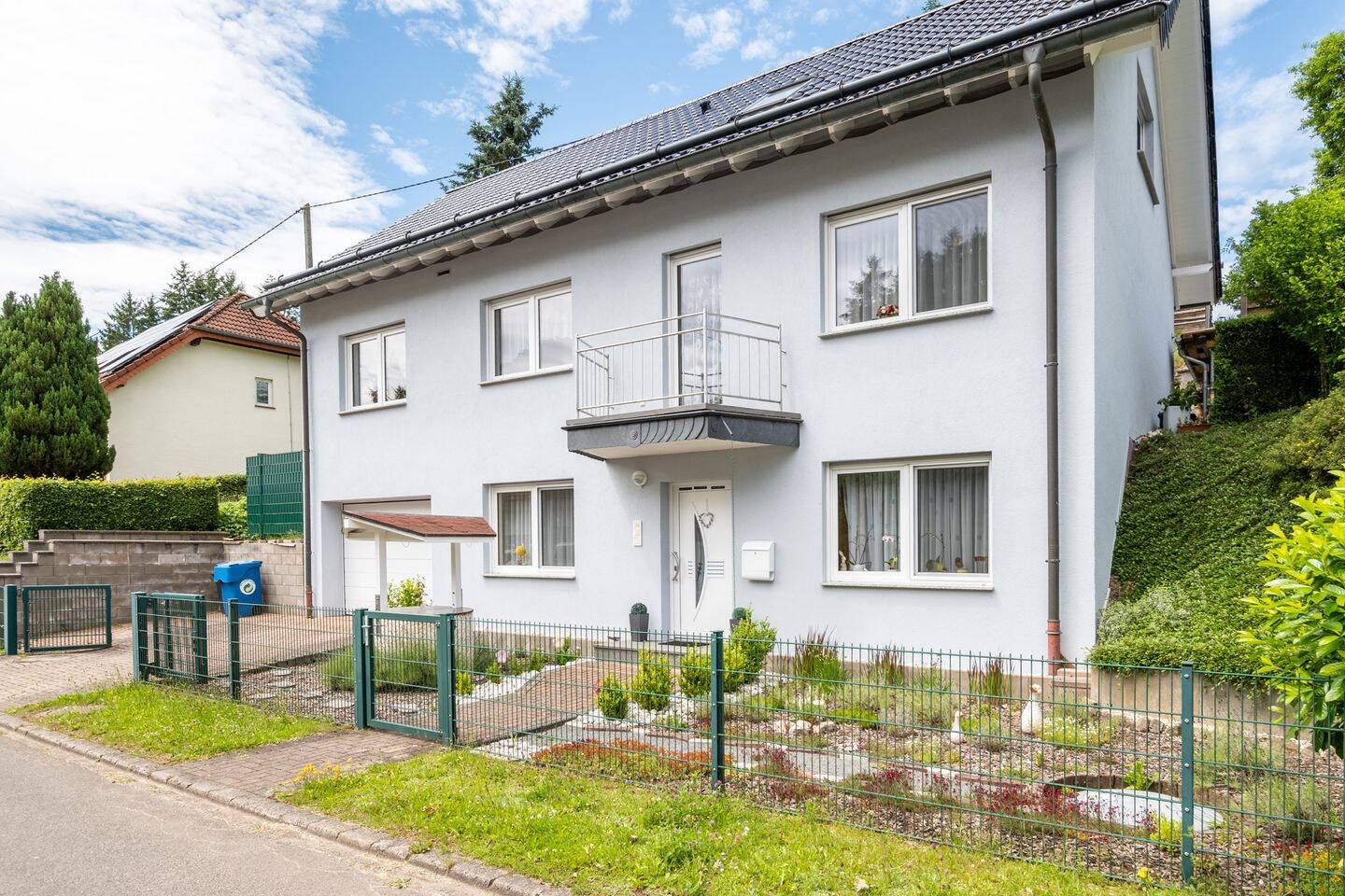 Freistehendes Einfamilienhaus in Gondenbrett – BJ 2007 I Fußbodenheizung I 3 Schlafzimmer, 54595 Gondenbrett