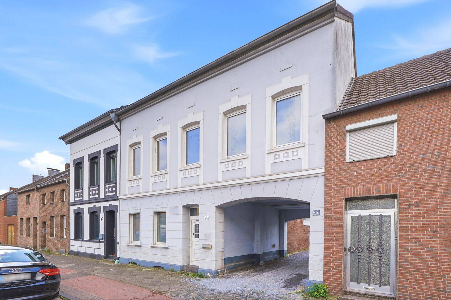 Charaktervolles Gründerzeit-Stadthaus mit Garten, Carport und Entwicklungspotenzial, 41464 Neuss