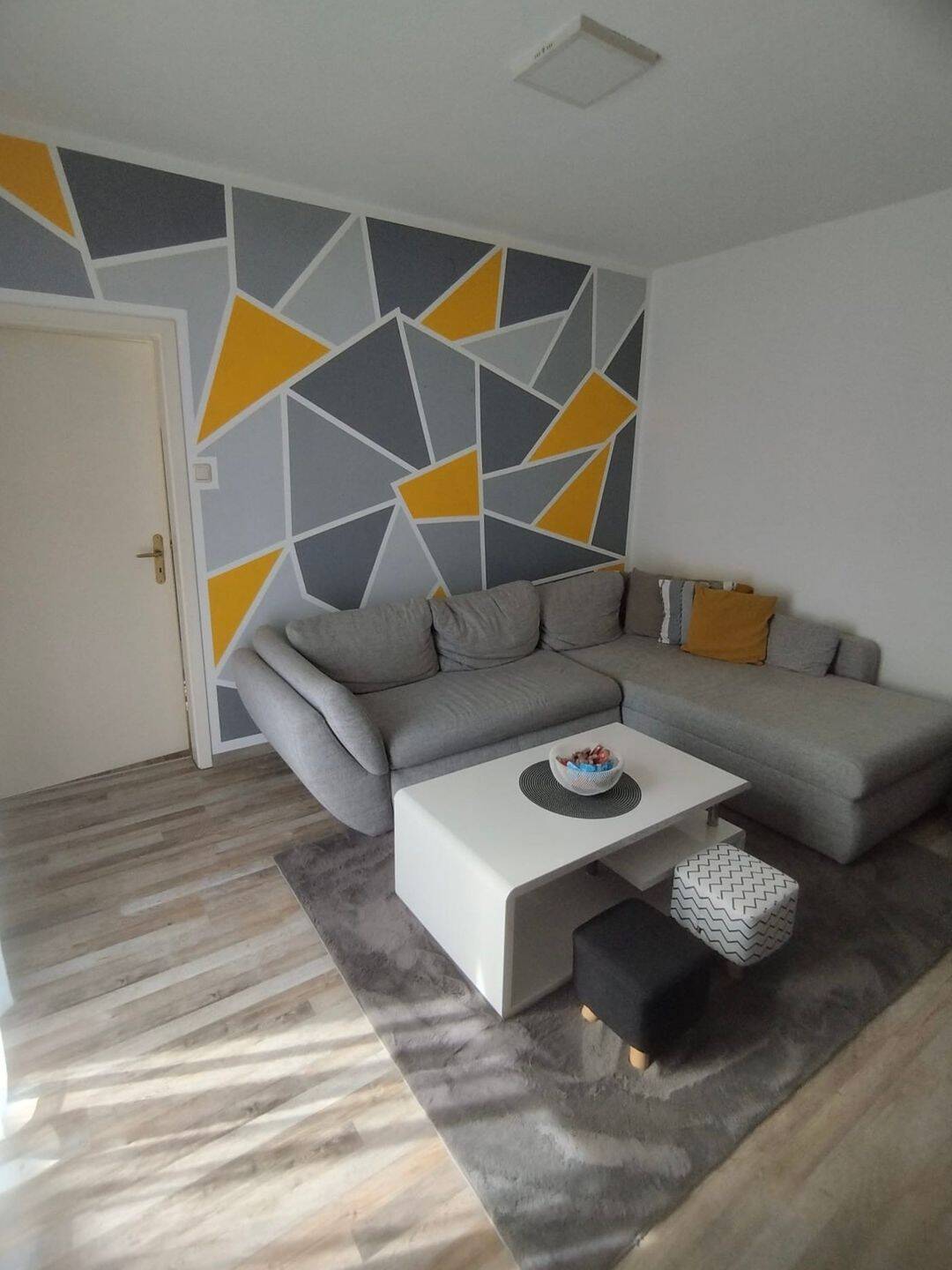 Drei Zimmer mit Dachterrasse in zentraler Lage im Unterdorf, 65451 Kelsterbach