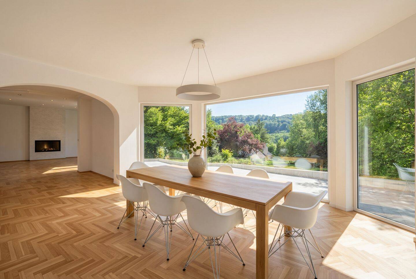 Einmalige Lage. Außergewöhnliches Potenzial! Direkt an der Isar mitten in Grünwald., 82031 Grünwald