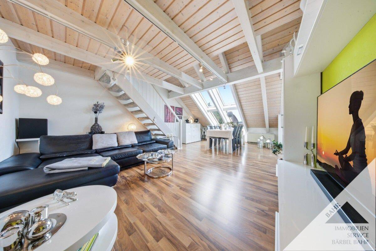 Ein Wohntraum in Schönaich – Maisonette-Wohnung mit einzigartigem Charme!, 71101 Schönaich