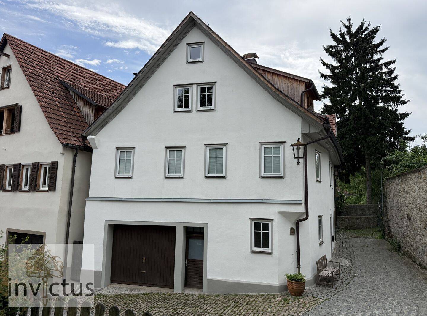 Exklusives Wohnen mit Geschichte – hochwertig saniertes Altstadthaus, 74206 Bad Wimpfen