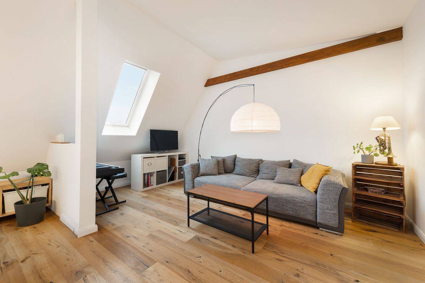 Helle klimatisierte 3-Zimmer-DG-Wohnung *unmöbliert*, 12555 Berlin (Treptow-Köpenick Köpenick)