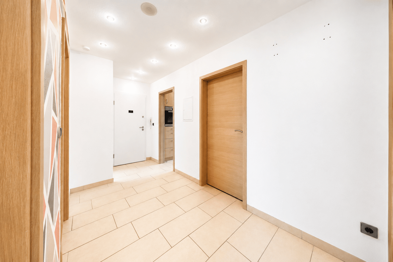 Modern. Gepflegt. Perfekt gelegen. 3-Zimmer-Wohnung mit Balkon & TG in Groß-Buchholz, 30655 Hannover
