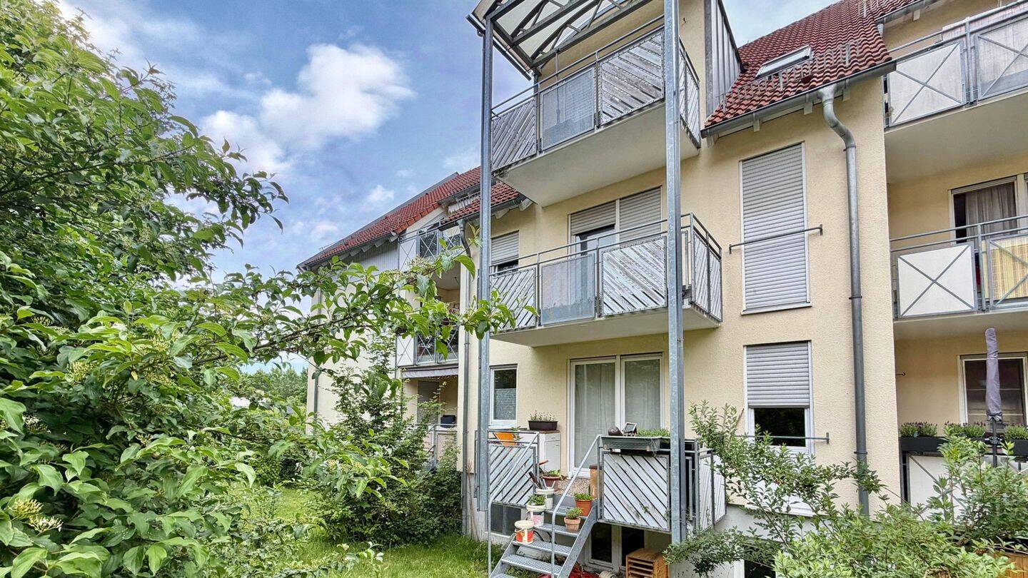 Kleines Investment – Wohnung mit Carport, 1328 Dresden