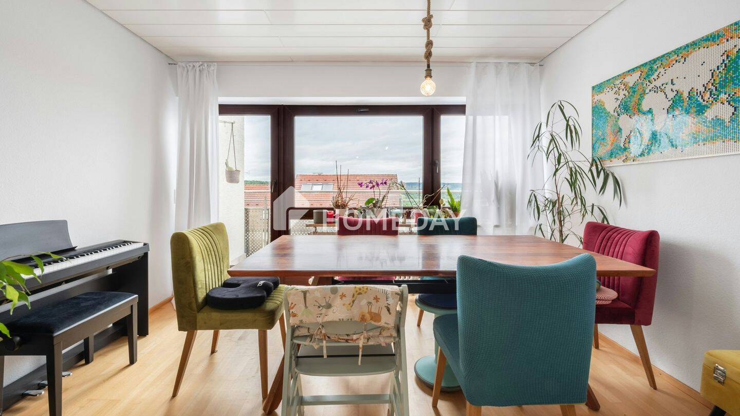 Wohnung mit 2 Balkone, viel Platz und Garagenstellplatz in Stuttgart-Sillenbuch, 70619 Stuttgart (Heumaden Lederberg Riedenberg Sillenbuch)
