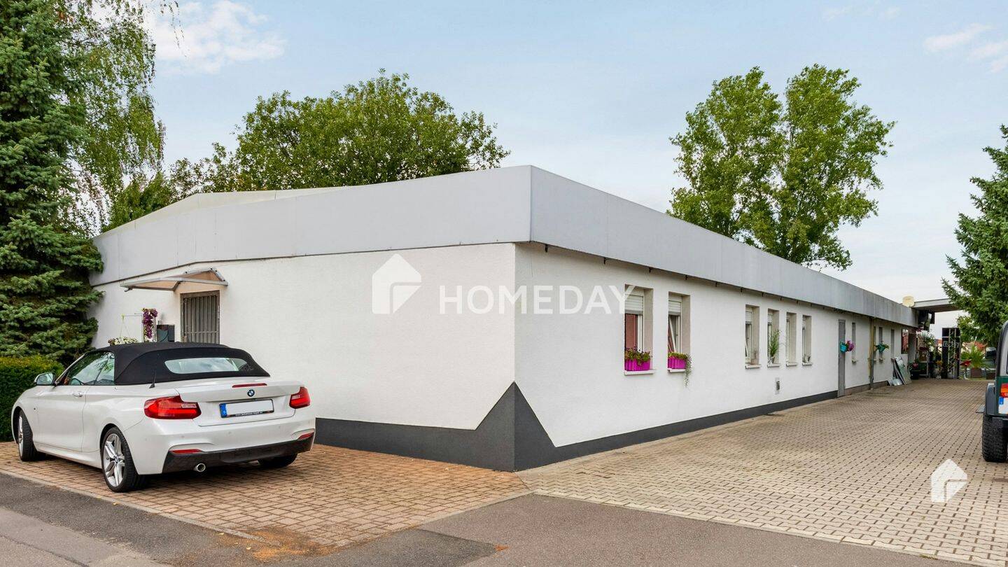 Wohnen, Arbeiten und Entspannen mit großzügigem Spa-Bereich und gehobener Ausstattung, 4564 Böhlen