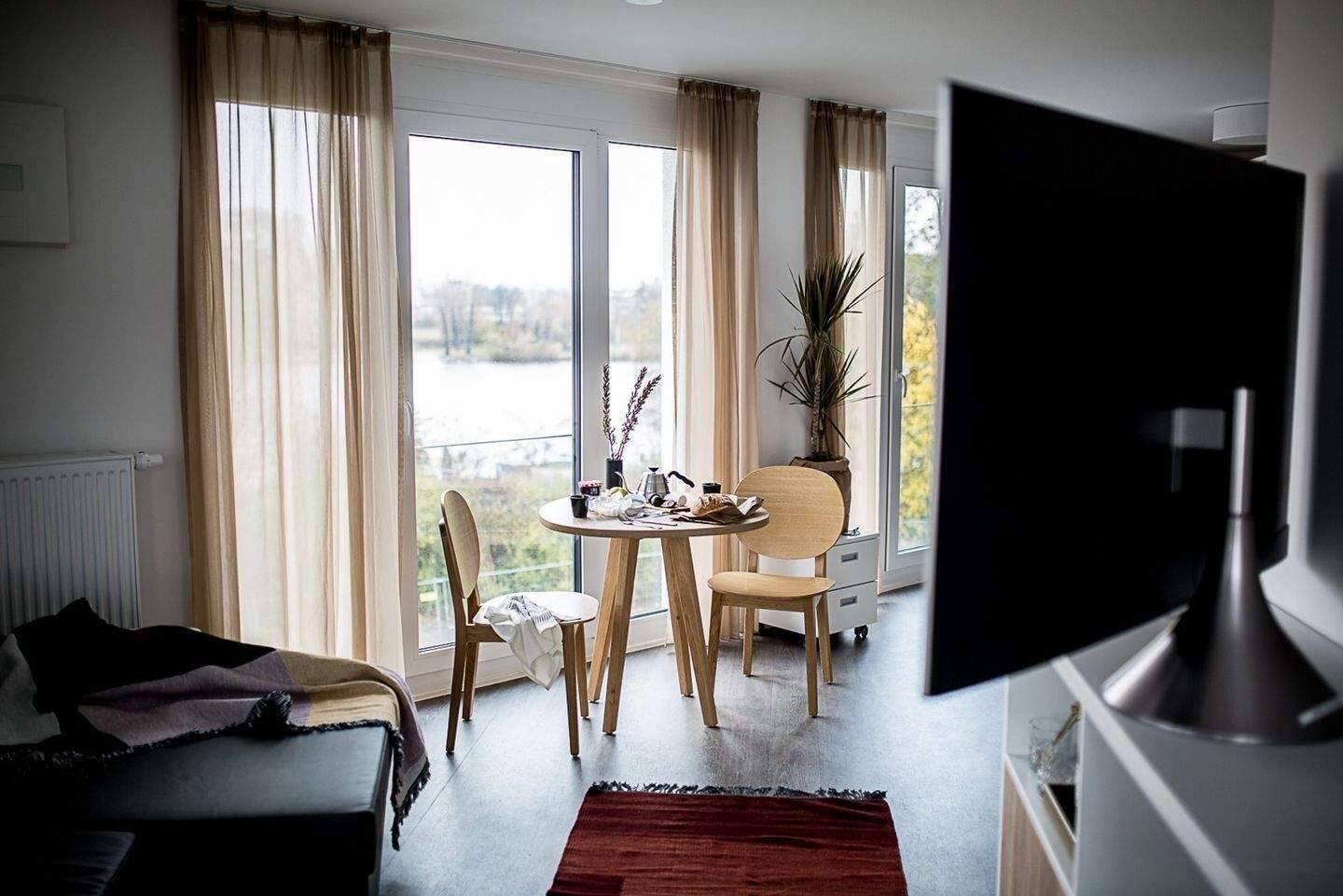 Vollmöblierte Komfort XL-Apartments im „Main Atrium“ auf der Hafeninsel, 63067 Offenbach am Main (Kaiserlei Offenbach am Main)