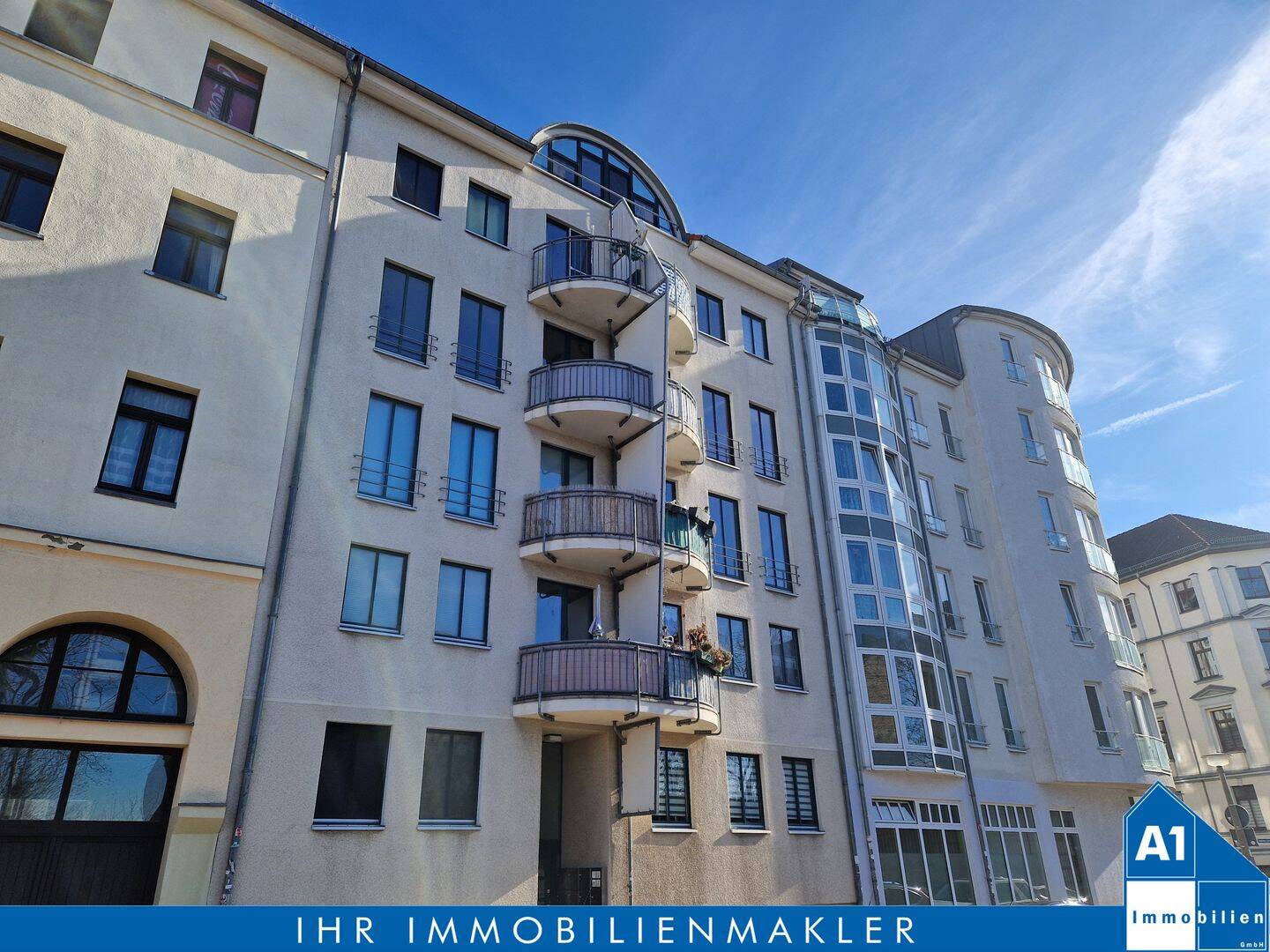 Charlottenviertel -vermietete 3-Zimmer-Wohnung mit Balkon und Einbauküche in Halle (Saale), 6108 Halle (Saale) (Altstadt Giebichenstein Innenstadt Paulusviertel Saaleaue)