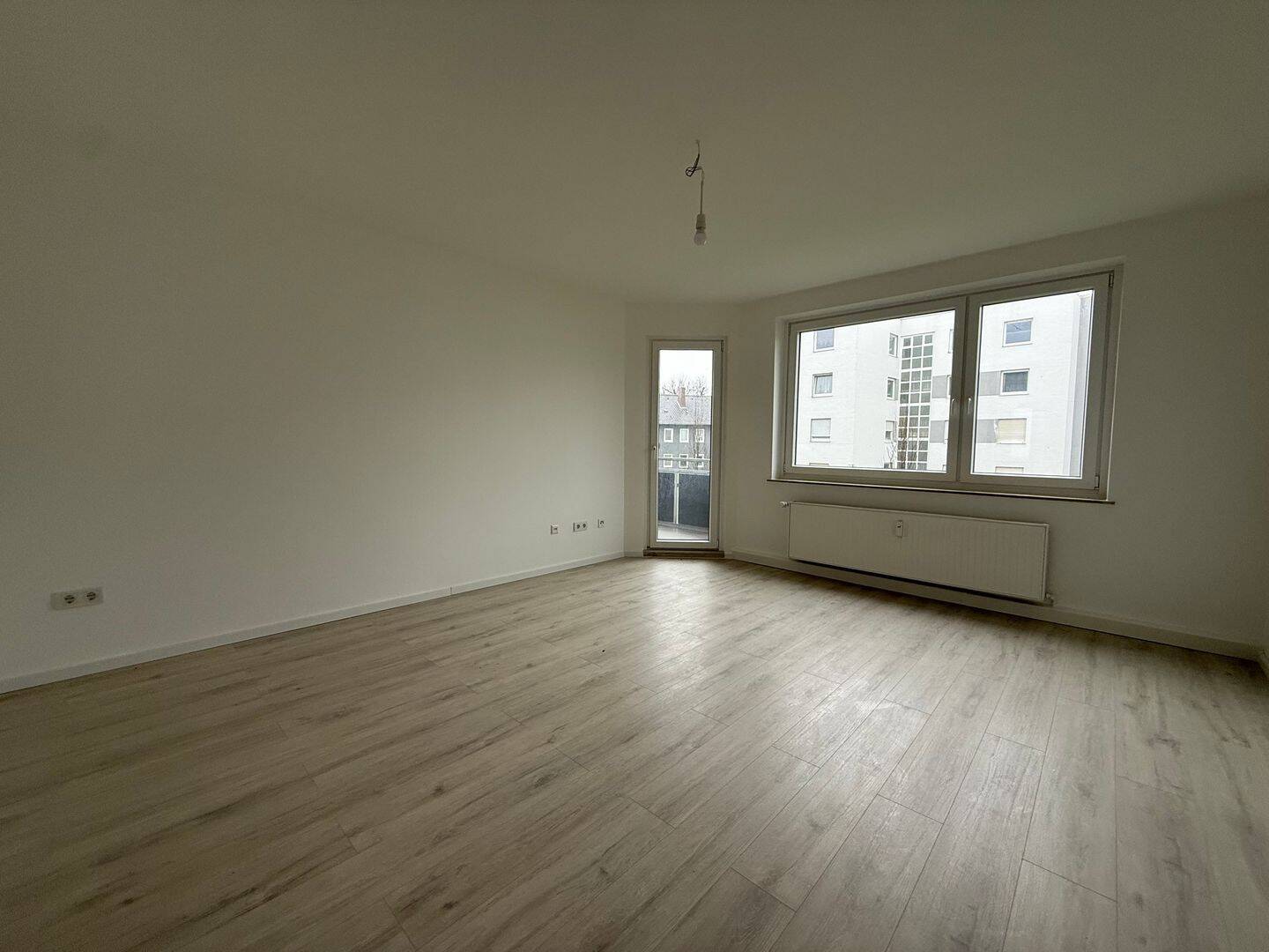 Frisch sanierte 3 Zimmer-Wohnung in zentraler Lage!, 32427 Minden