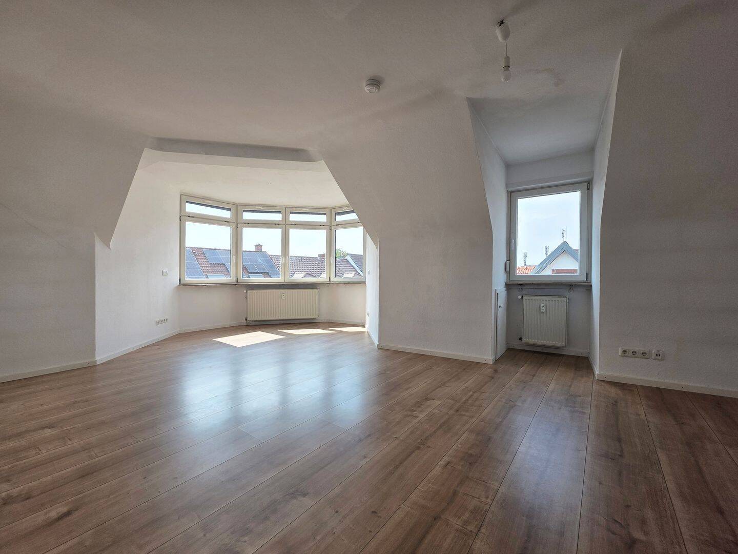 2-Zimmer-Dachgeschoss-Wohnung – befristet bis 31.12.2028, 69121 Heidelberg (Handschuhsheim Neuenheim)