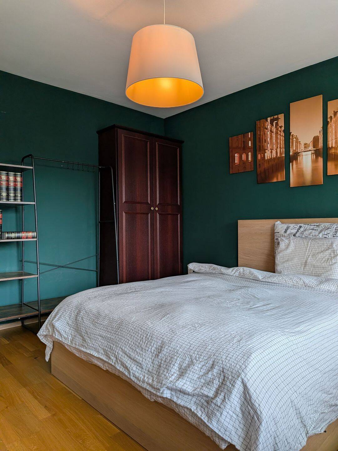 Schönes Zimmer in einer WG zur Zwischenmiete ab sofort, 82008 Unterhaching