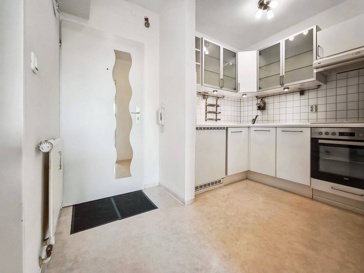 Appartement mit Balkon in nächster Nähe zum Forstenrieder Park, 81475 München (Thalk. Obersendl.-Forsten-Fürstenr.-Solln)