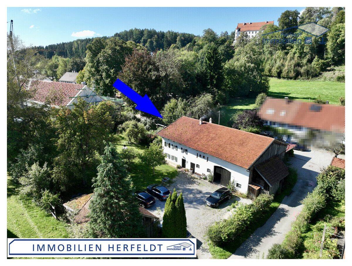 Sanierungsbedürftiges, denkmalgeschütztes Bauernhaus mit Schlossblick – seltene Rarität in Bestlage, 86944 Unterdießen