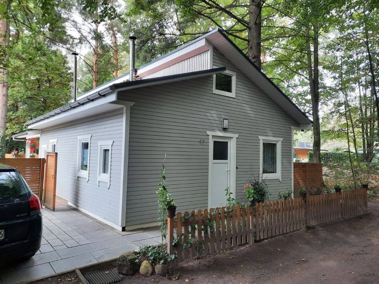 Großes geräumiges Holzferienhaus im Campinggebiet in Visbek, 49429 Visbek