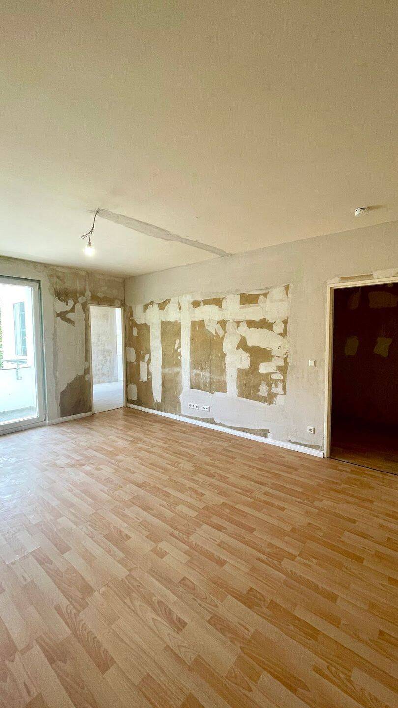 Helle 1-Zimmer-Wohnung mit Balkon in Berlin, 12207 Berlin (Steglitz-Zehlendorf Lichterfelde)