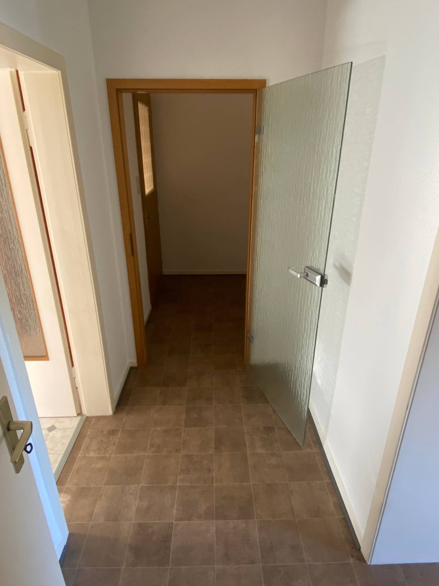 Renovierte, helle 2,5 Zimmer Wohnung mit tollem Ausblick in Hagen Holthausen, 58093 Hagen