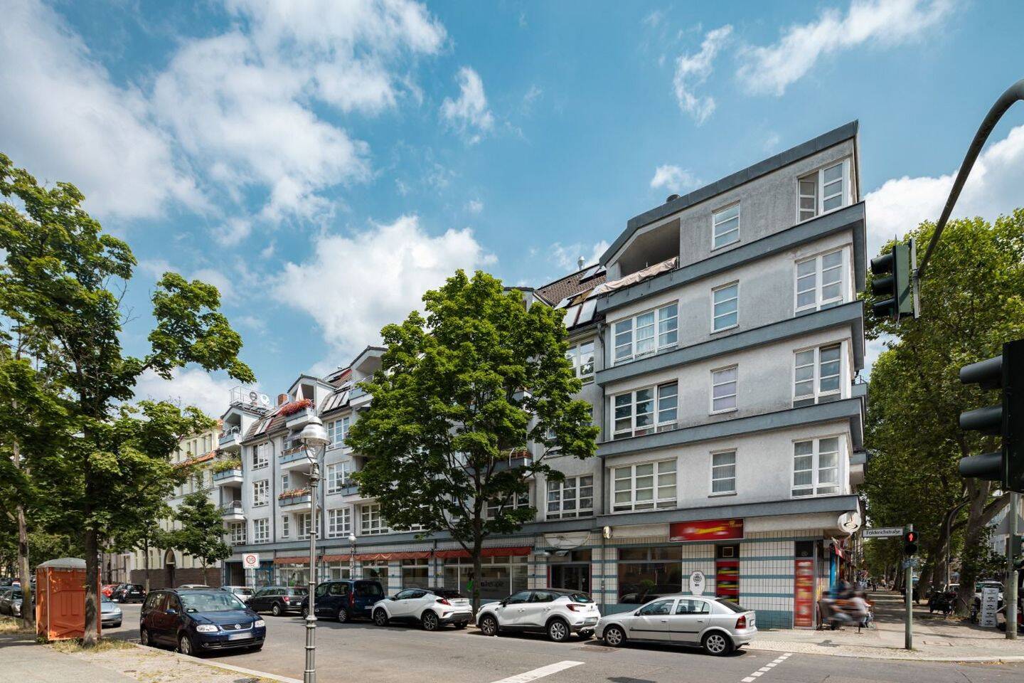 Helle 4-Zimmer-Wohnung: ab sofort!, 13595 Berlin (Spandau Kolonie Bocksfelde Pichelsdorf Wilhelmstadt)