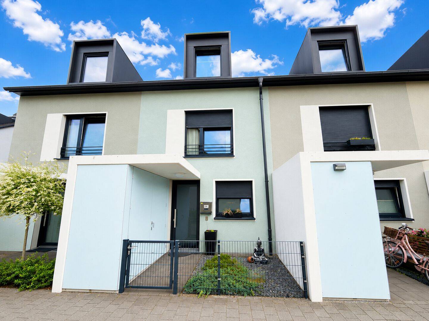 Modernes Reihenmittelhaus mit sonnigem Garten in begehrter Wohnlage von Kaltenkirchen, 24568 Kaltenkirchen