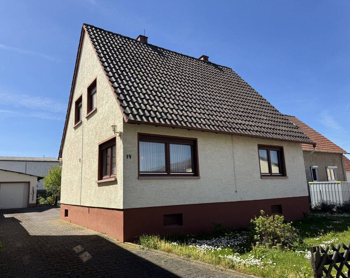 Einfamilienhaus mit Garten und Garage, 55599 Stein-Bockenheim