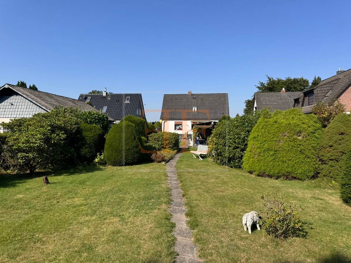 Grundstück mit Platz für Ihr neues Zuhause in gewachsener Lage von Halstenbek, 25469 Halstenbek