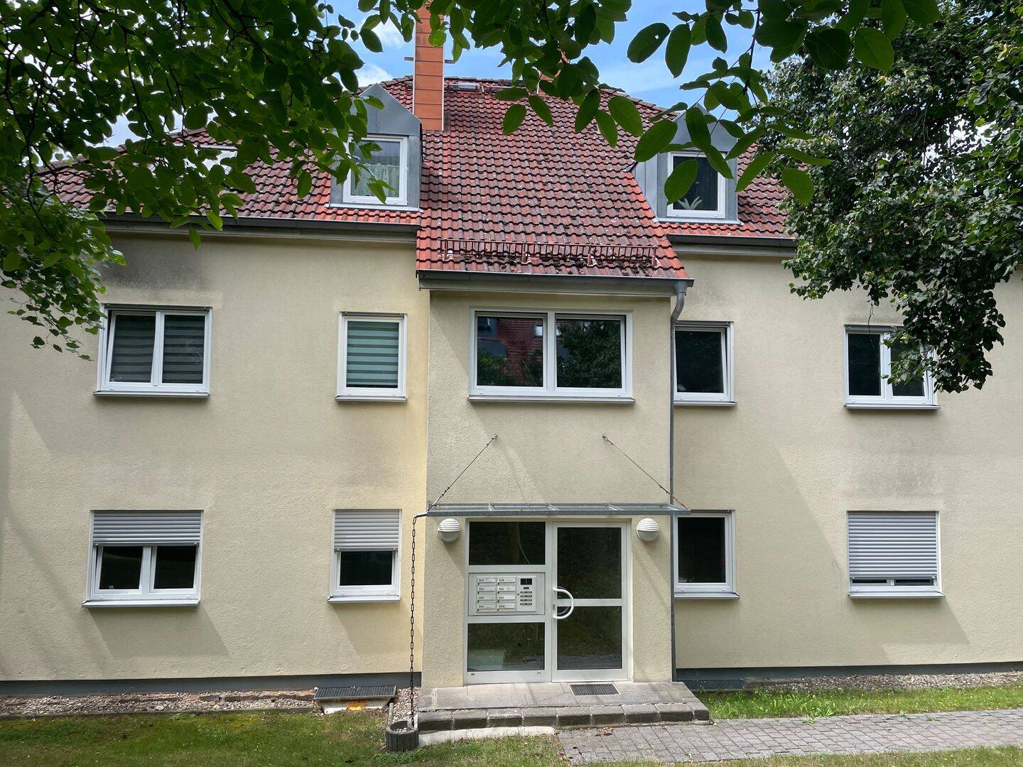 Renovierte 2-Zimmer-Erdgeschosswohnung im ruhig gelegenen Storchennest, 95448 Bayreuth