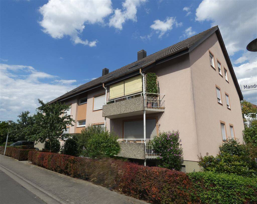 5-Zimmerwohnung mit Loggia + Stellplatz in Deidesheim, 67146 Deidesheim