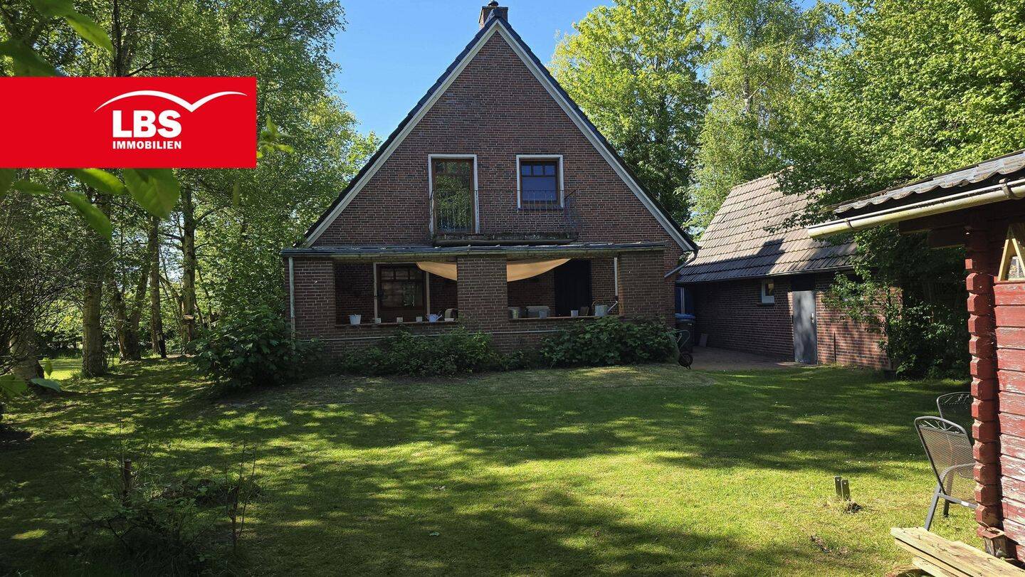 Einfamilienhaus in traumhafter Grünlandlage, 26607 Aurich