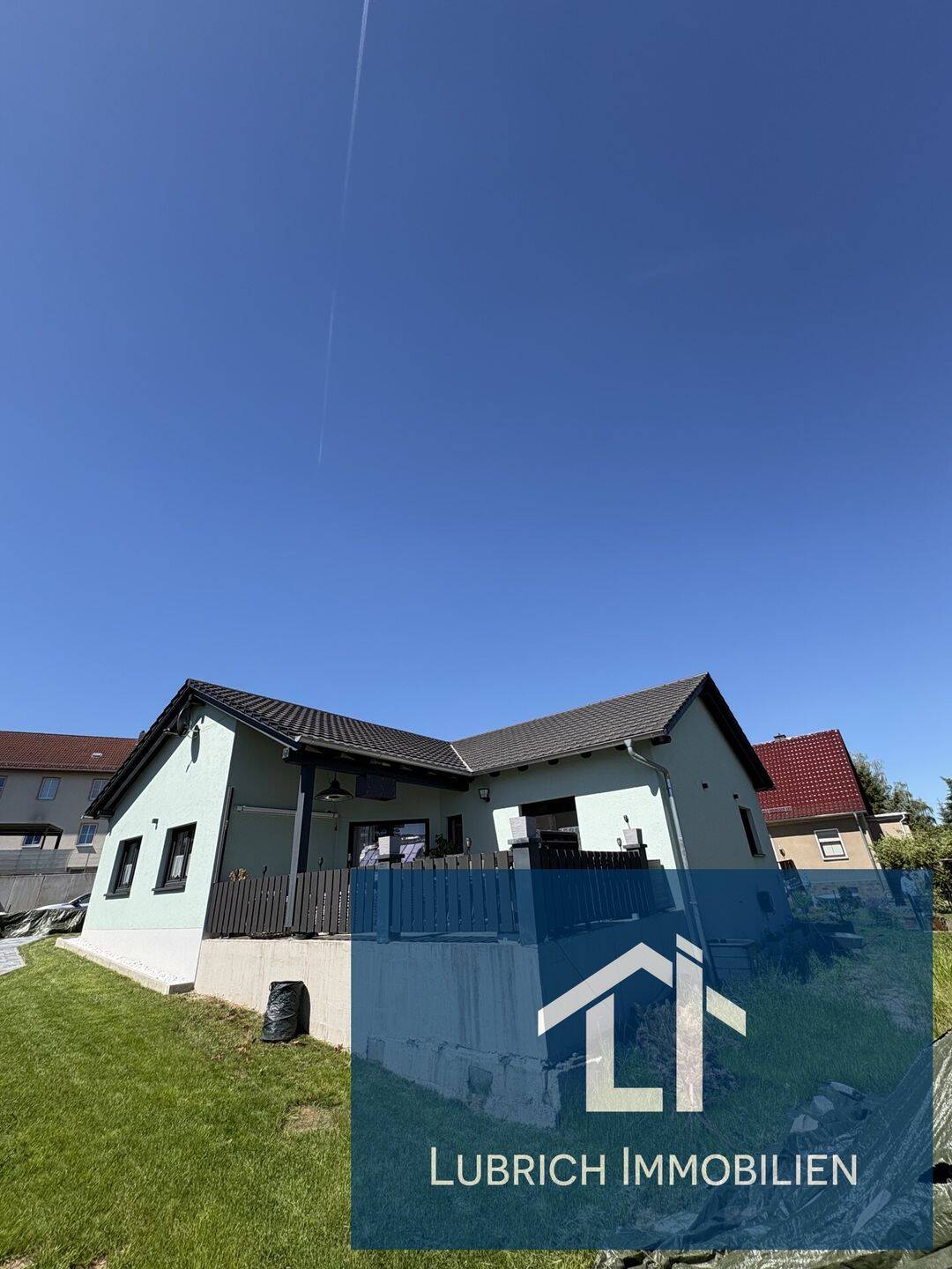 Modernes Wohnen mit Weitblick in Bad Berka, 99438 Bad Berka