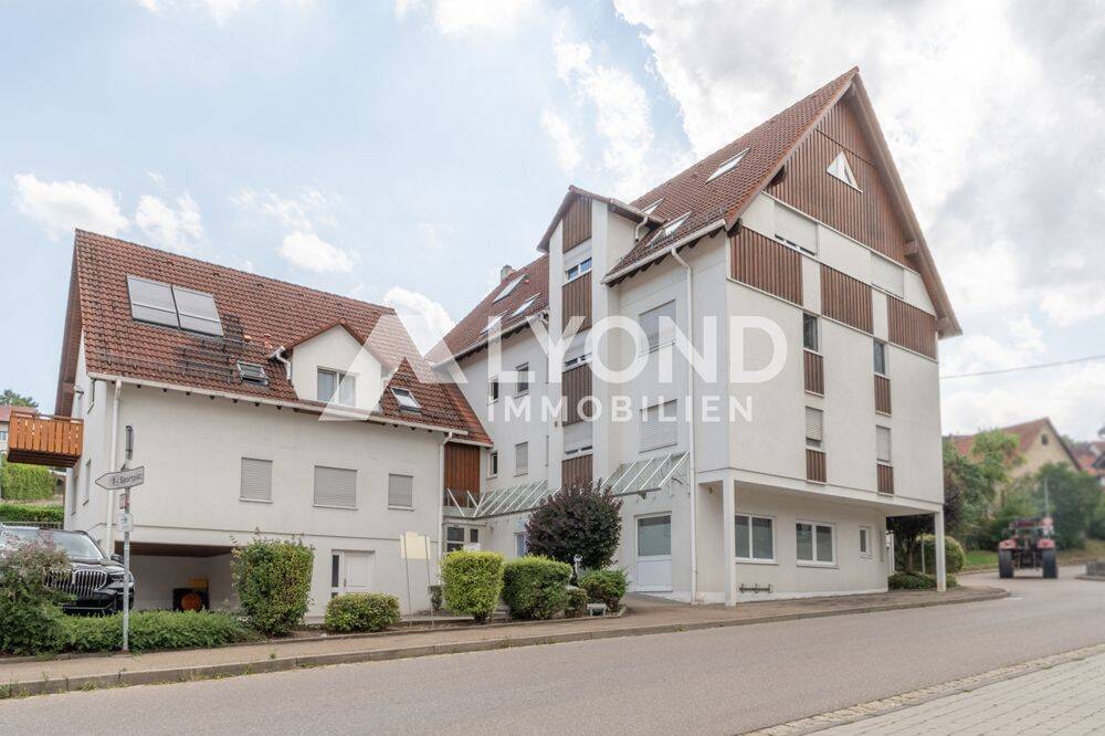 Großzügige 3-Zimmer-Wohnung mit Ausbaupotenzial, 89537 Giengen an der Brenz