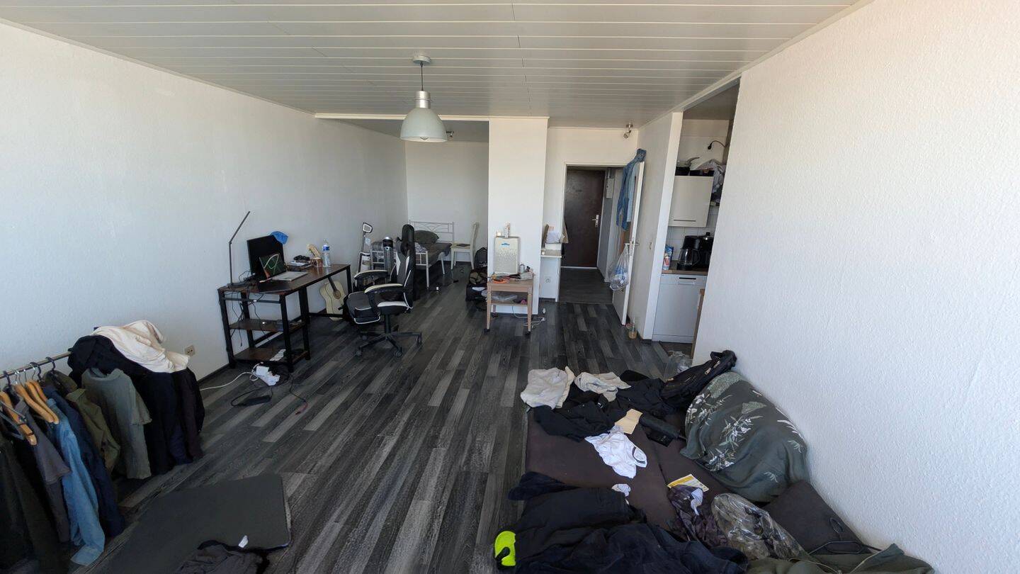Helle 1-Zimmer-Wohnung im 17. OG mit schöner Aussicht in Ludwigshafen, 67061 Ludwigshafen am Rhein (Mitte Süd)