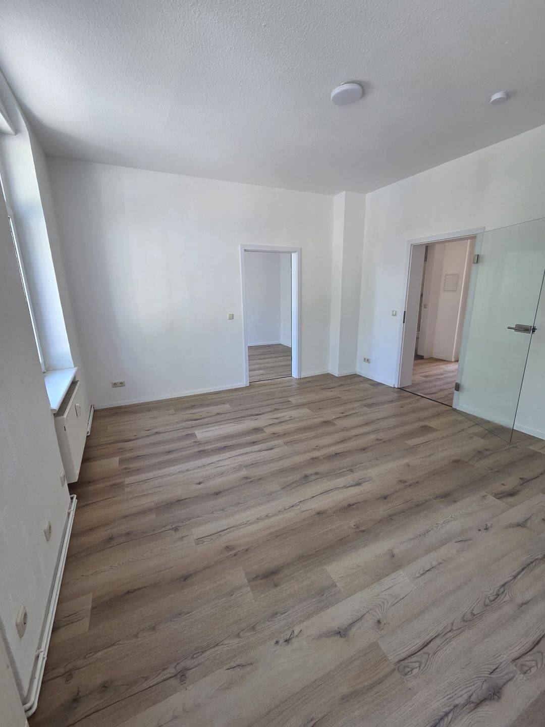 Familienfreundliche 4-Zimmer-Wohnung mit Balkon, 7607 Eisenberg