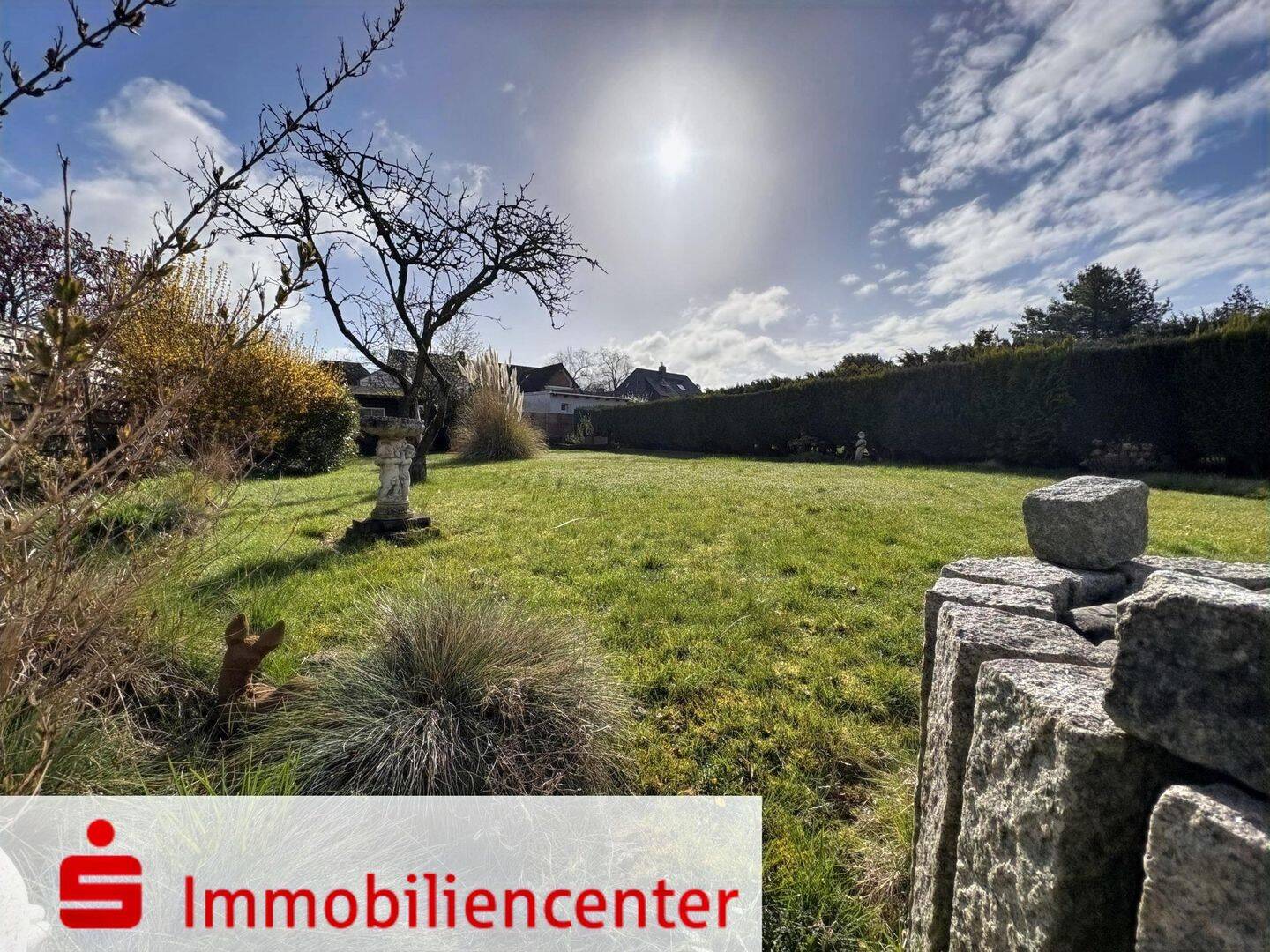 *** Familienfreundliches Haus auf großem Grundstück *** Einfamilienhaus mit Garage in Waltrop, 45731 Waltrop