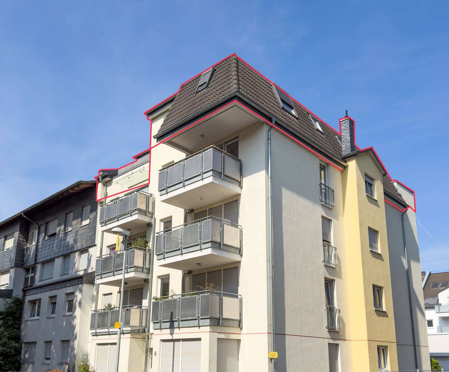 Wohnen über den Dächern von Opladen: 113 m² Penthouse mit Aufzug und Garage, 51379 Leverkusen (Opladen)