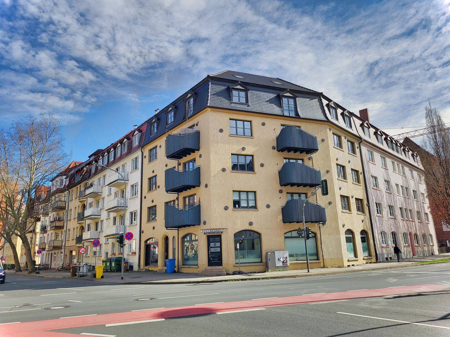 Gepflegtes Wohn- und Geschäftshaus in Jenaer Toplage, 7743 Jena