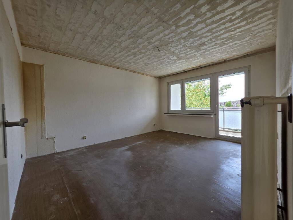 **Provisionfrei ** Helle Etagenwohnung zum Verwirklichen in Essen-Bergerhausen, 45136 Essen (Bergerhausen Huttrop Rüttenscheid)