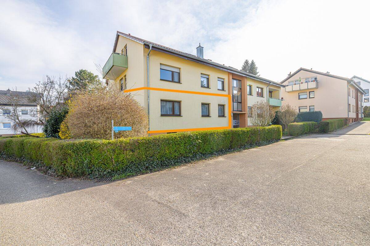 Ab Herbst 2026 bezugsfrei! 3,5-Zimmer-Wohnung mit Balkon und Garage in Oberderdingen, 75038 Oberderdingen